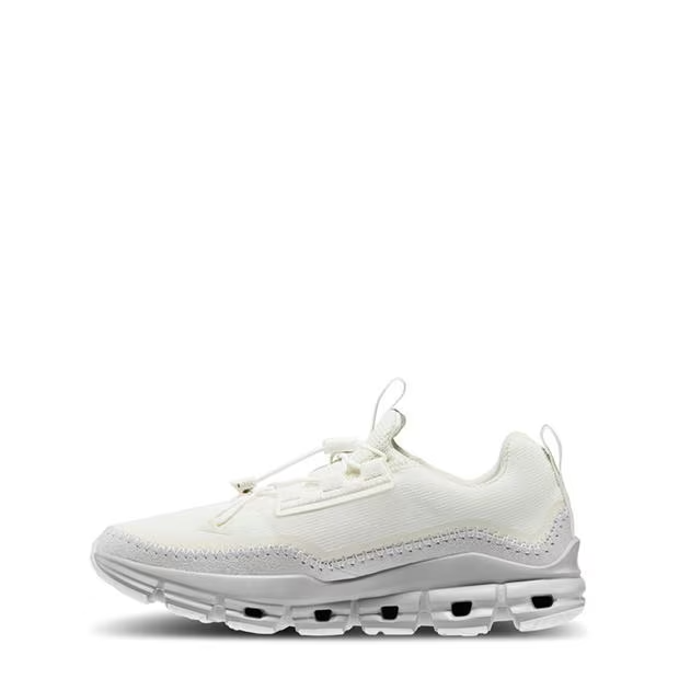 On Running Cloudaway Trainers White Womens