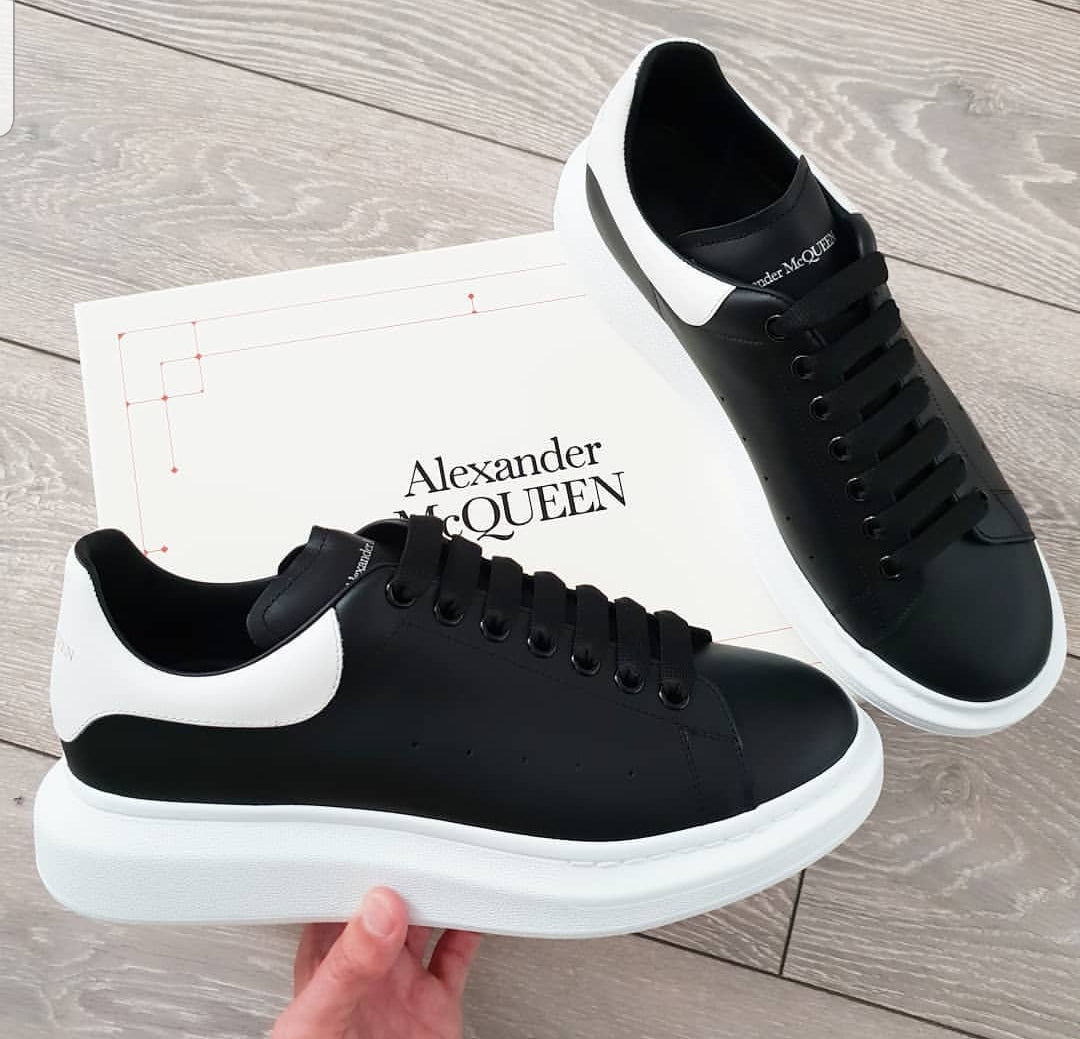 Alexander McQueen Trainers Black & White