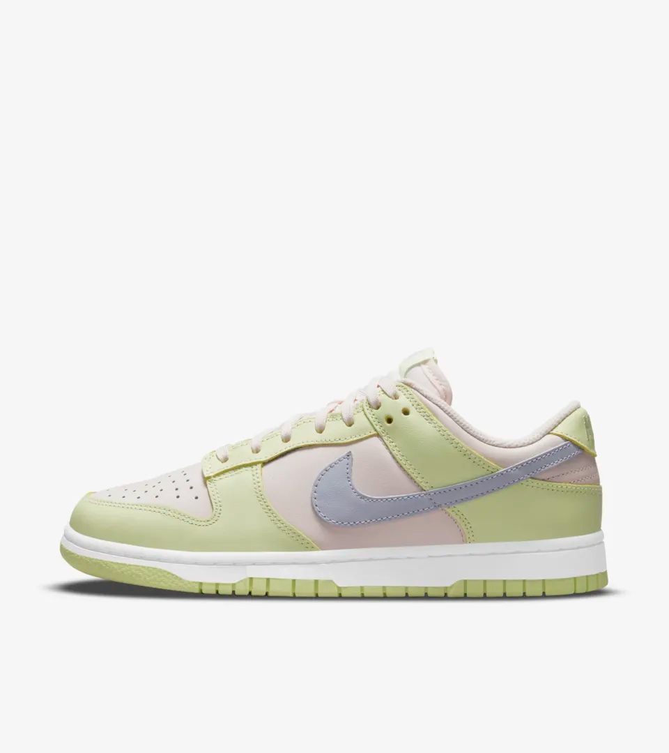 Nike Dunk Low Soft Pink Trainers Womens