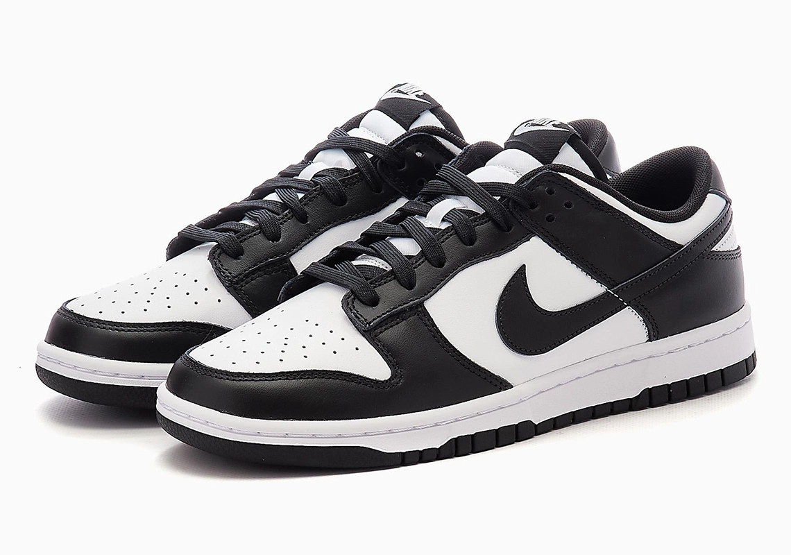 Nike Dunks Low Retro GS Black White Trainers